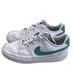 Nike Women's Court Vision Low Shoes green swoosh Size 8